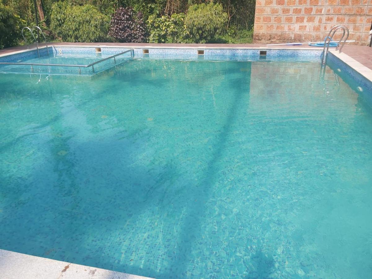 Ezzenza Areca Resort 马迪凯里 外观 照片